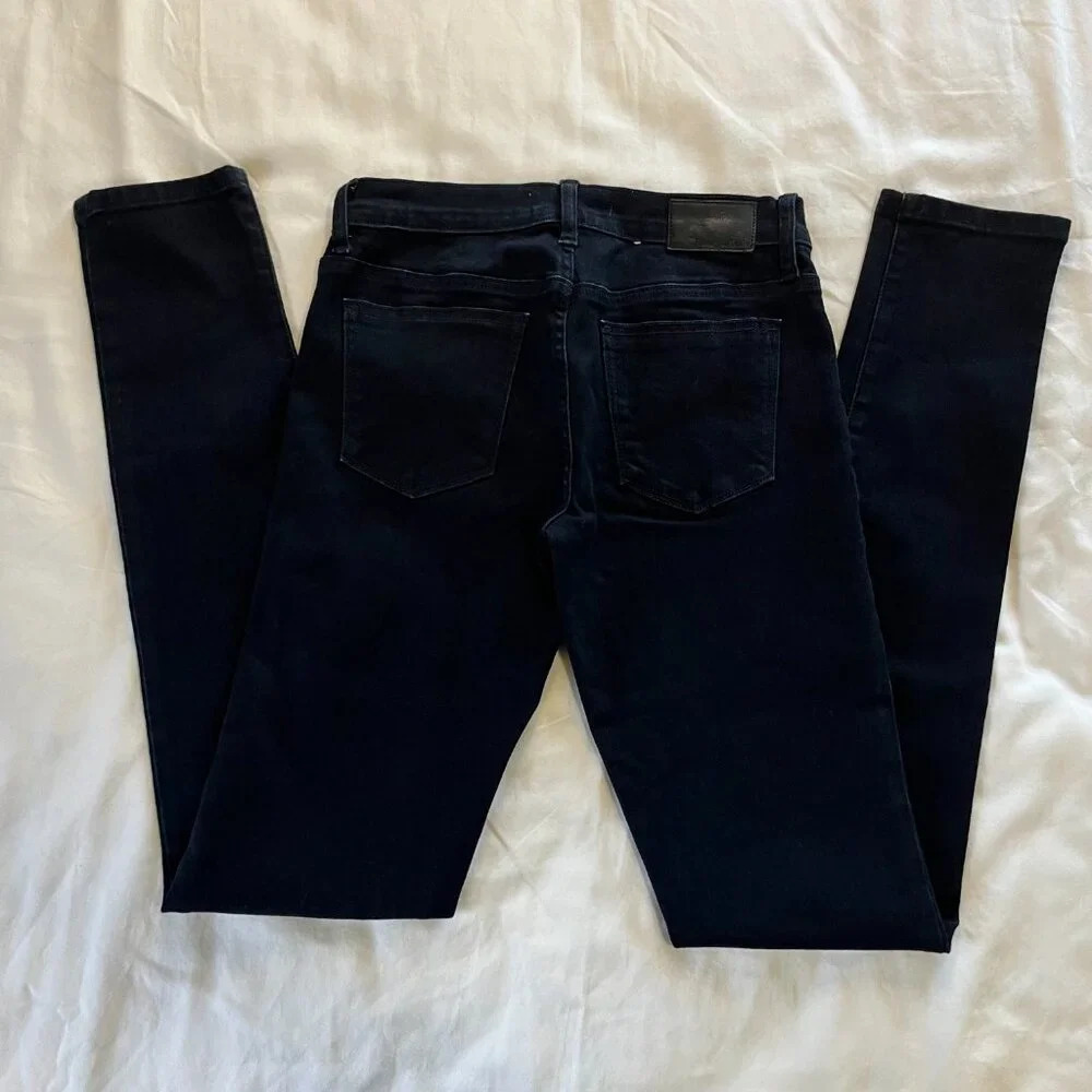 Henry & Belle | Dark Wash Super Skinny Mid Rise Denim Jeans | Size 26 - Picture 2 of 8